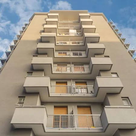 Open Space Apartment Milan